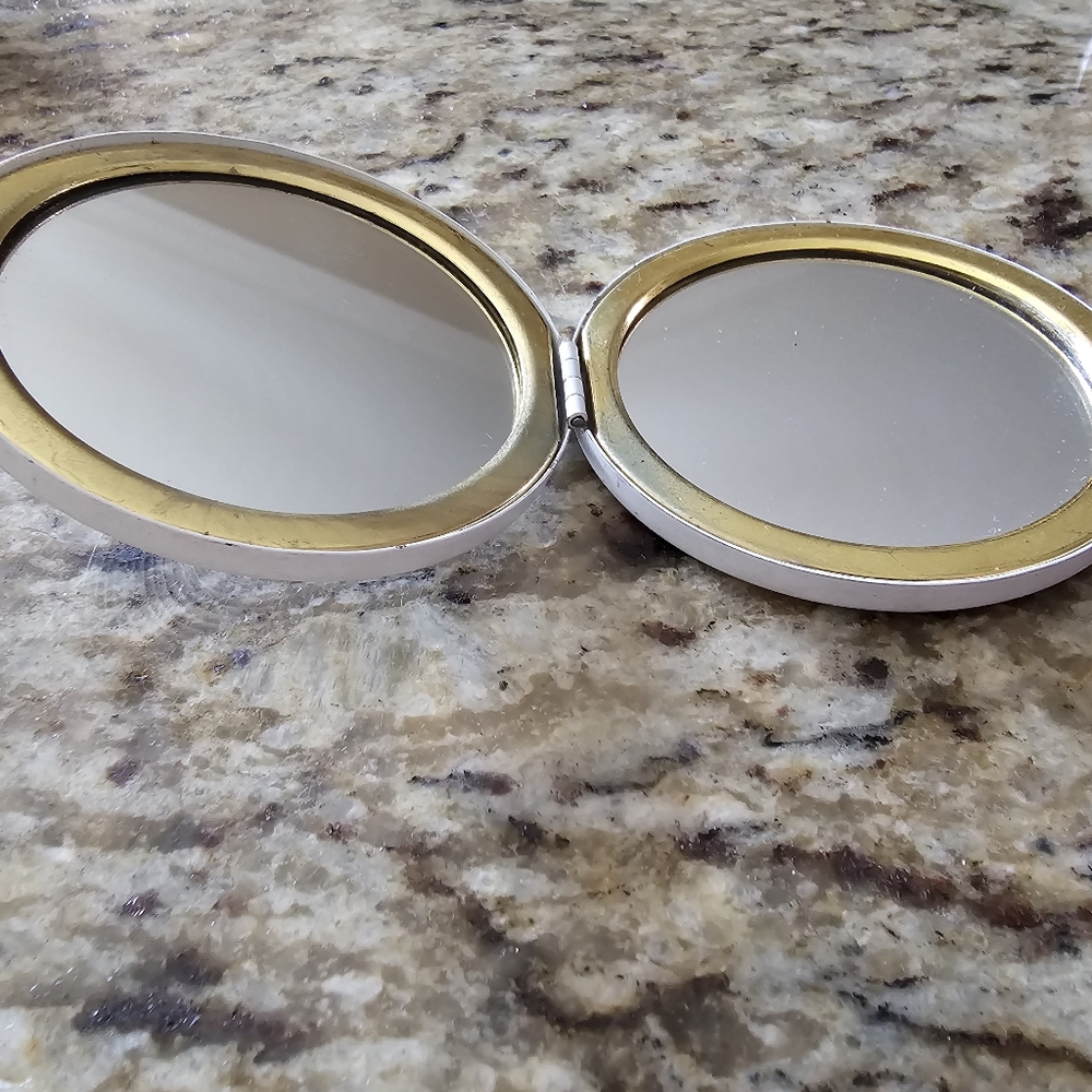 Retro Compact mirror - Picture 3 of 3